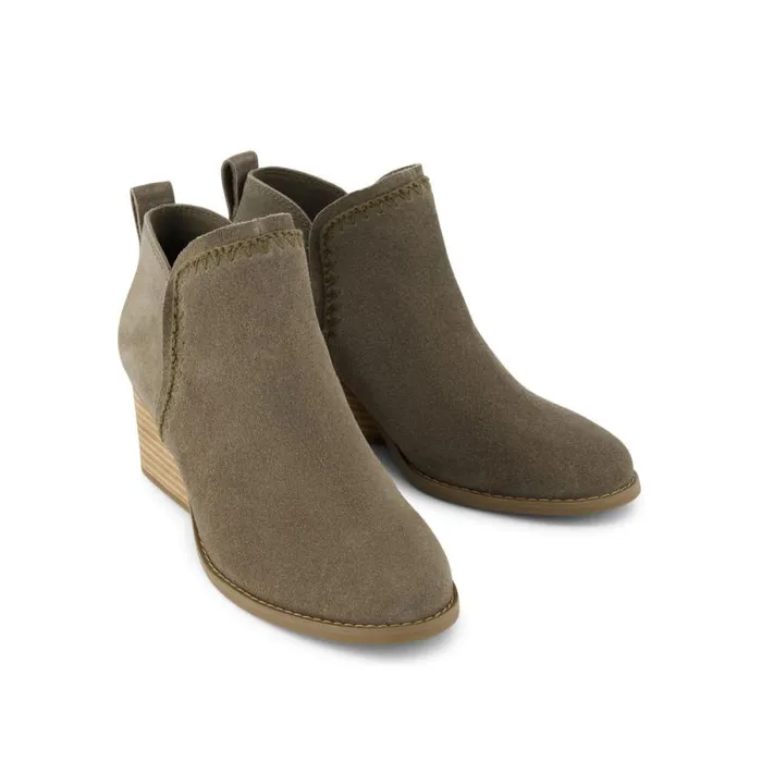 Toms Boots and Booties Kaia Wedge Ankle Boot Suede Green 8211 Women Toms Boots and Booties Kaia Wedge Ankle Boot Suede Green 8211 Women