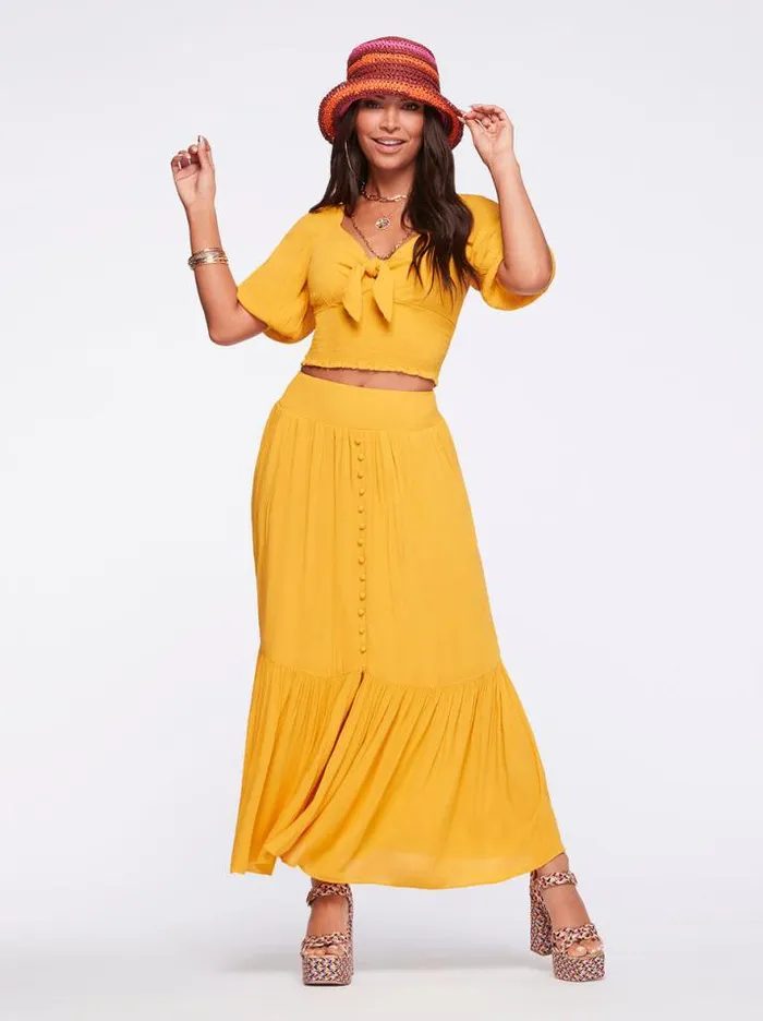 Tops Clothing Jessica Simpson Carey Top In Golden Rod