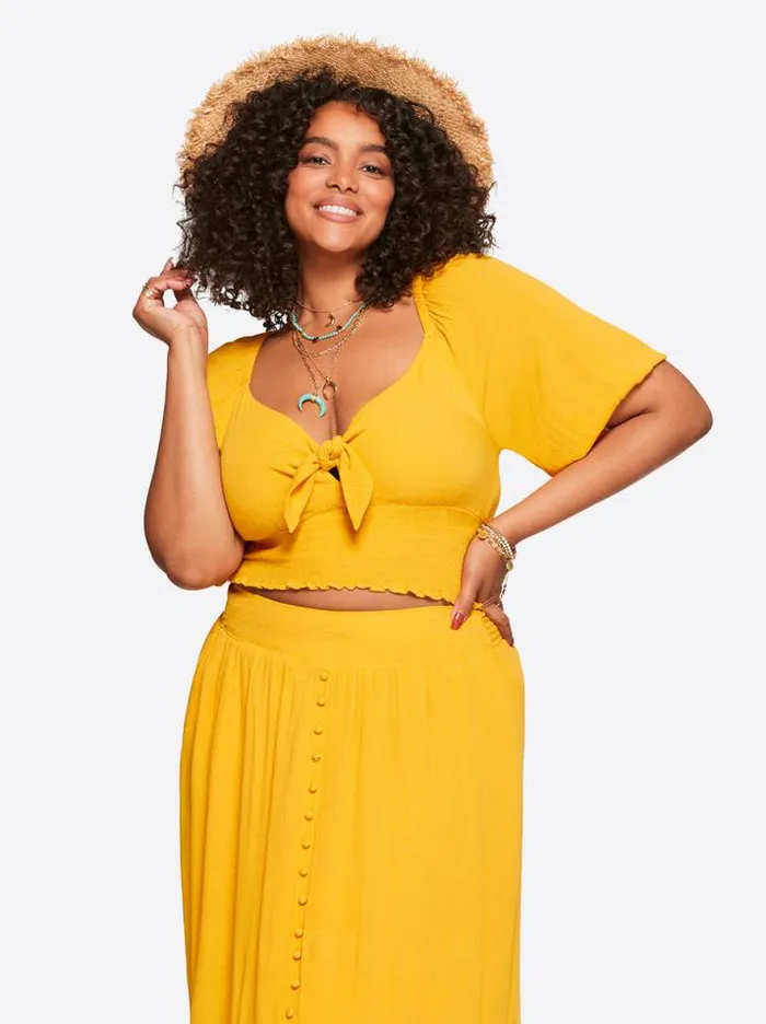 Tops Clothing Jessica Simpson Carey Top In Golden Rod