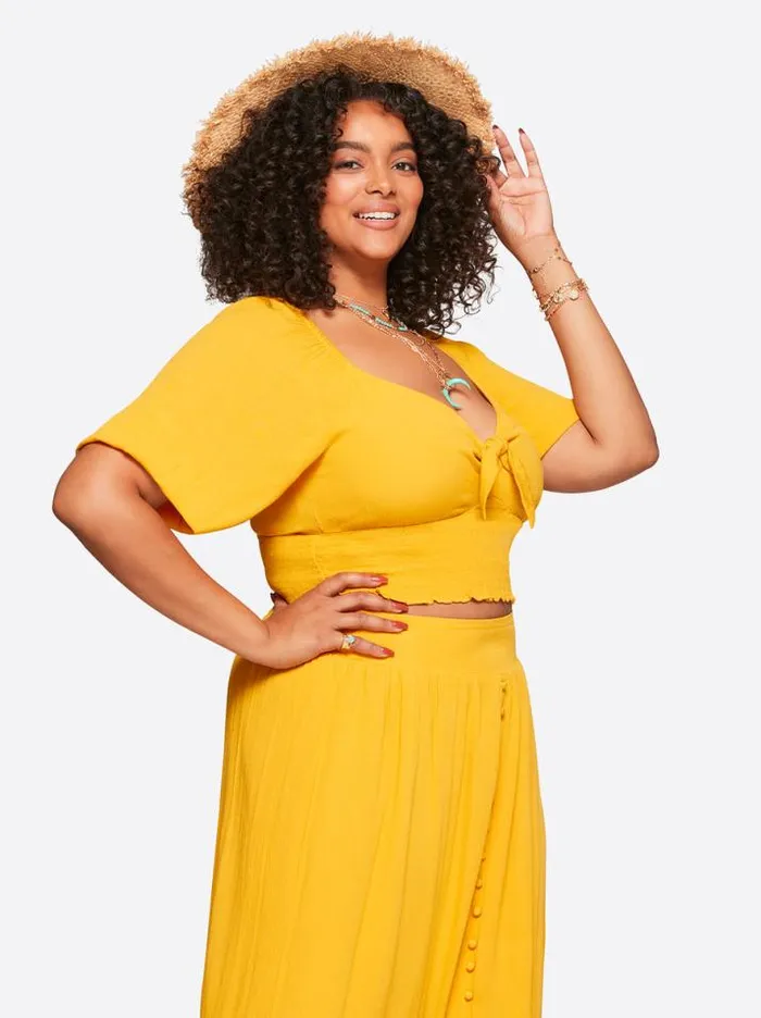 Tops Clothing Jessica Simpson Carey Top In Golden Rod