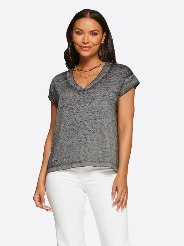 Tops Clothing Jessica Simpson Jalin Tee In Black