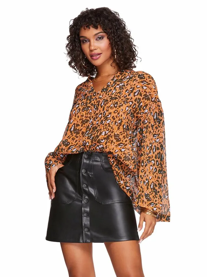 Tops Clothing Jessica Simpson Jenna Top In Speckled Cheetah