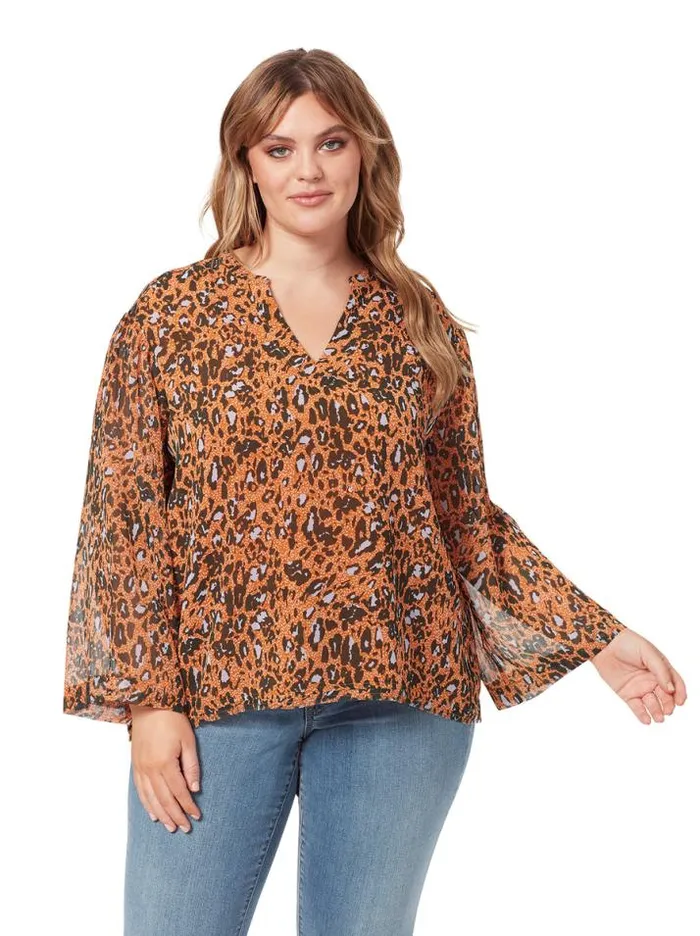 Tops Clothing Jessica Simpson Jenna Top In Speckled Cheetah
