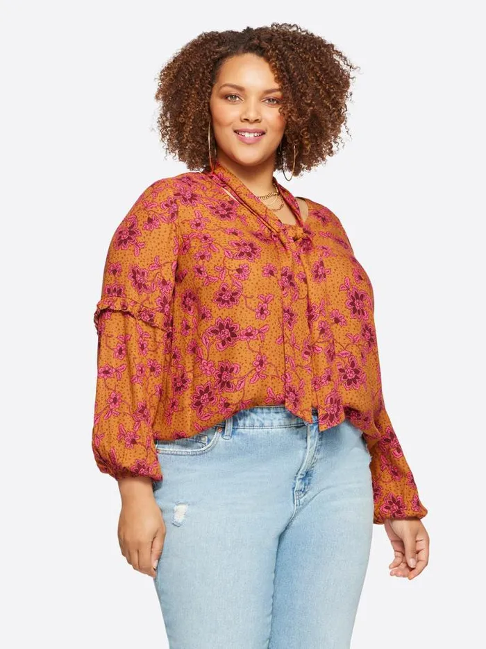 Tops Clothing Jessica Simpson Penelope Top In Botanical Pebbles