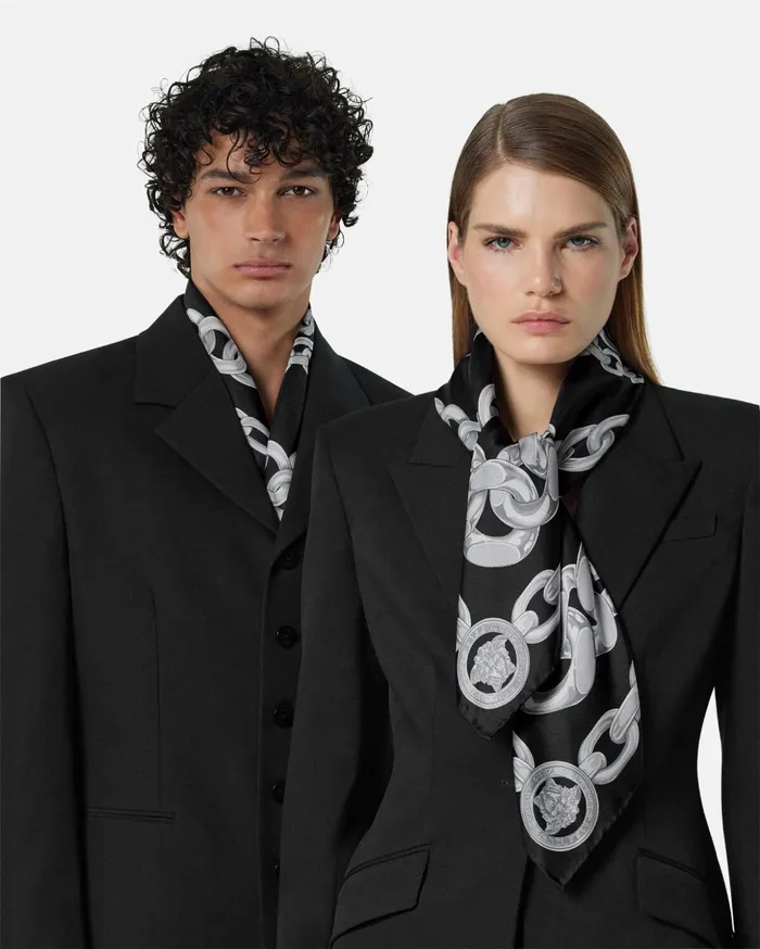 Versace Soft Accessories Men Medusa Chains Large Silk Foulard 344034 Print