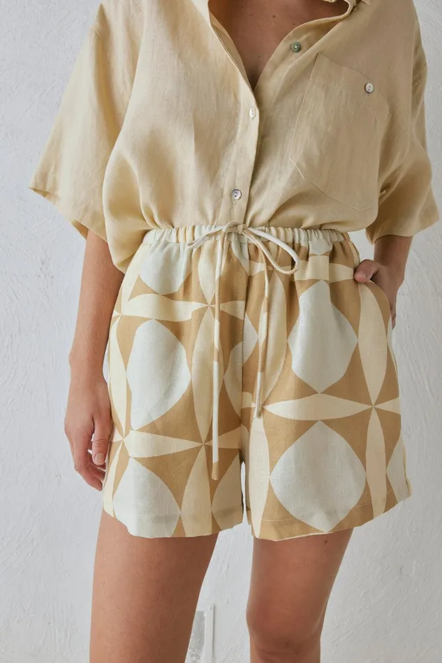 VRG GRL Annika Linen Shorts Scope Women Sets VRG GRL Annika Linen Shorts Scope Women Sets