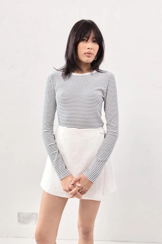 VRG GRL Jardin Linen Mini Skort White Women Skorts