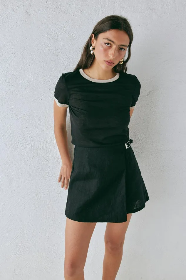 VRG GRL Matteo Linen Skort Black Women Skorts