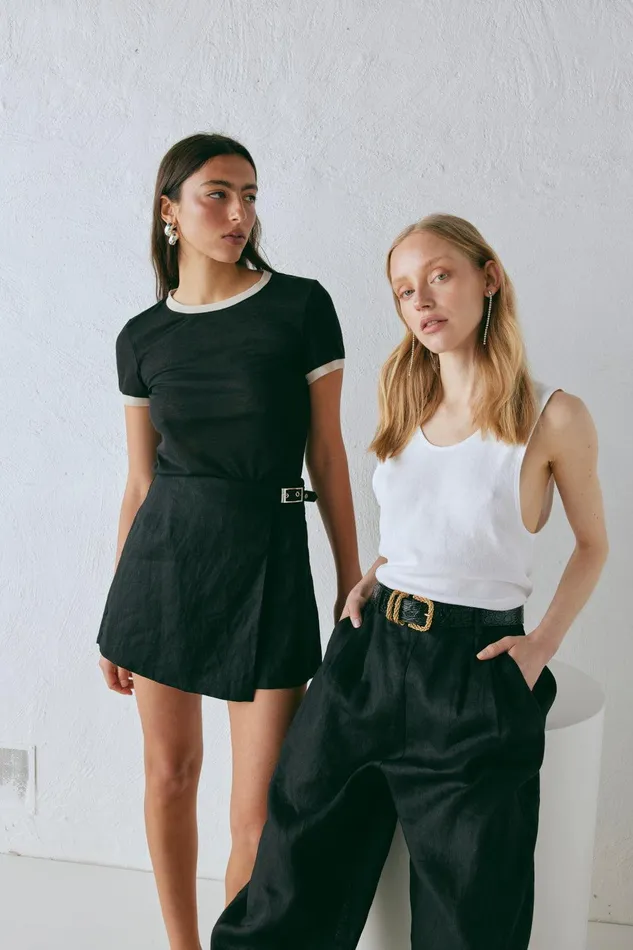 VRG GRL Matteo Linen Skort Black Women Skorts VRG GRL Matteo Linen Skort Black Women Skorts