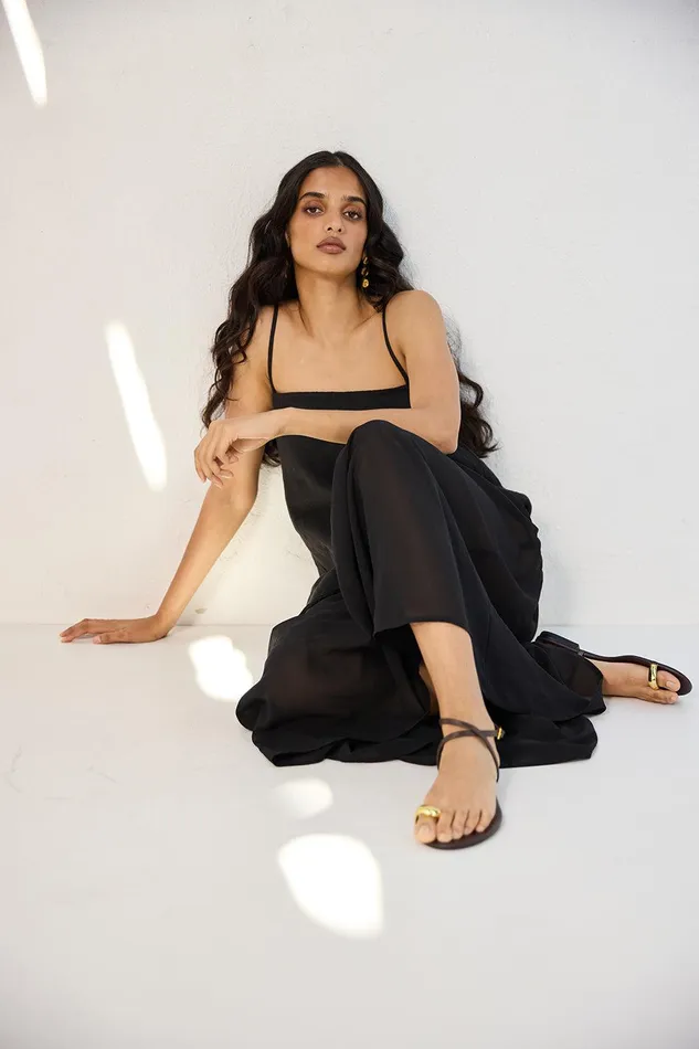VRG GRL Nora Maxi Dress Black Women MidiMaxi Dresses
