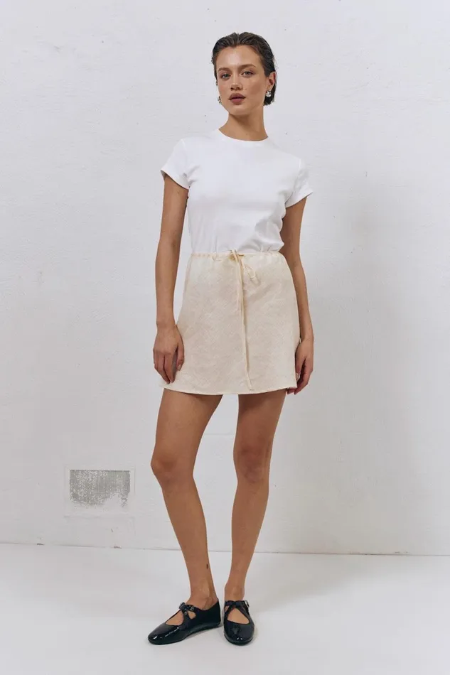 VRG GRL The Way To San Jose Bias Cut Linen Mini Skirt Cream Women Skirts