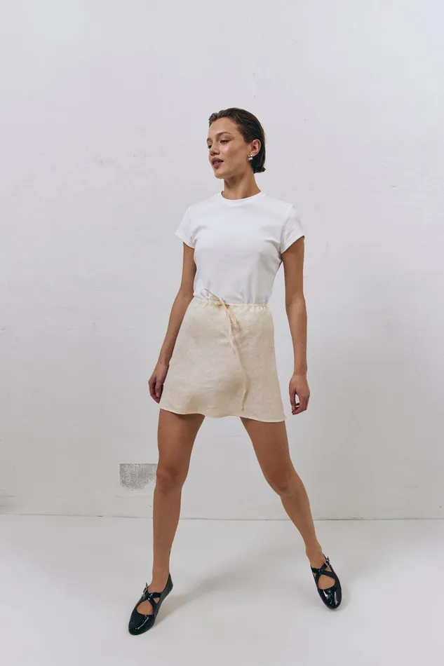 VRG GRL The Way To San Jose Bias Cut Linen Mini Skirt Cream Women Skirts