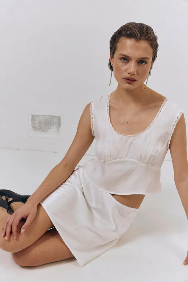 VRG GRL Vintage Lover Bias Cut Mini Skirt White Women Skirts VRG GRL Vintage Lover Bias Cut Mini Skirt White Women Skirts