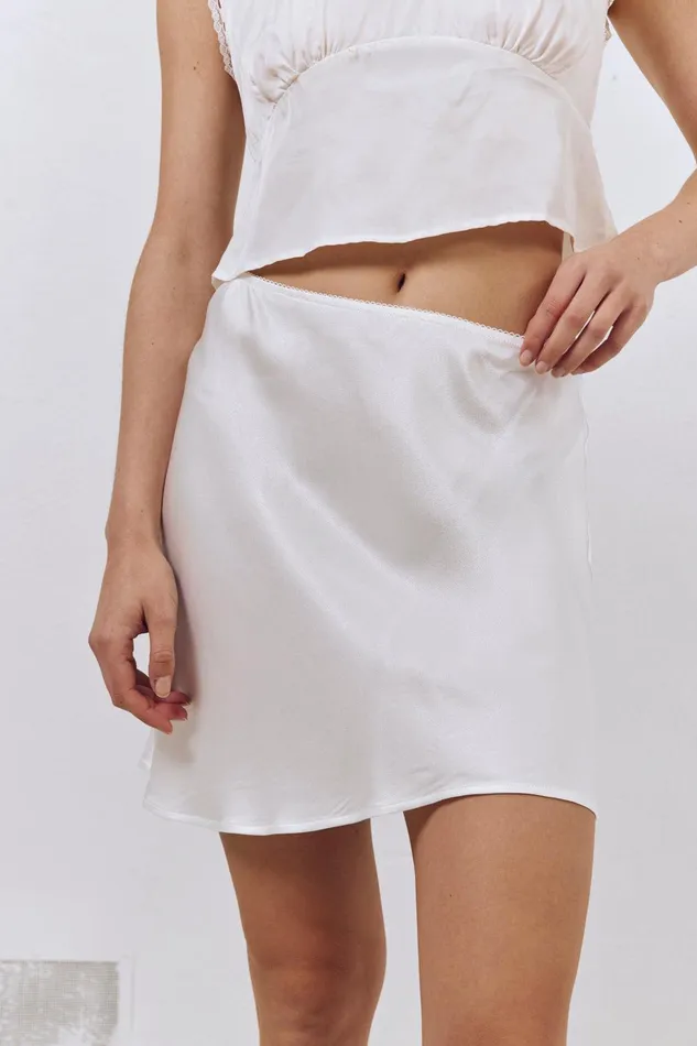 VRG GRL Vintage Lover Bias Cut Mini Skirt White Women Skirts VRG GRL Vintage Lover Bias Cut Mini Skirt White Women Skirts