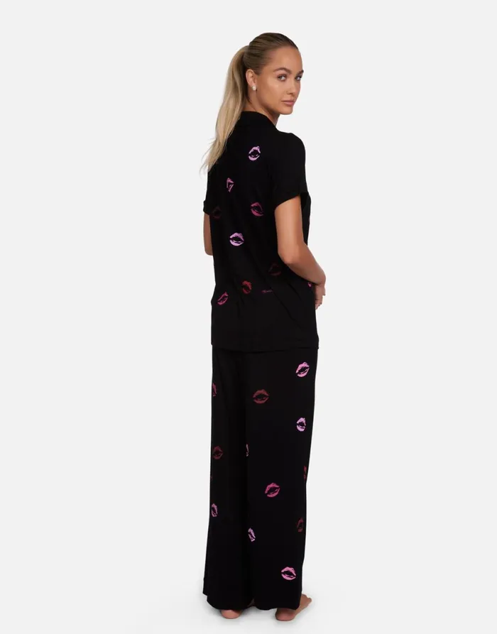 Waverly Mini Watercolor Lips Black Women039s Lauren Moshi Short Sleeve