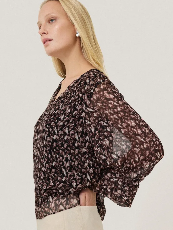 Women Abstract Leopard Top Brown Jigsaw Shirts and Tops