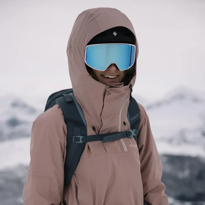 Women Bergans Of Norway Anoraks Stranda V2 Insulated Anorak Powder Pink