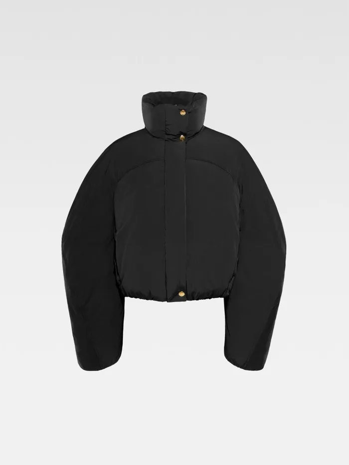 Women Coats and Jackets JACQUEMUS The Caraco Cropped Puffer Jacket Black Women Coats and Jackets JACQUEMUS The Caraco Cropped Puffer Jacket Black