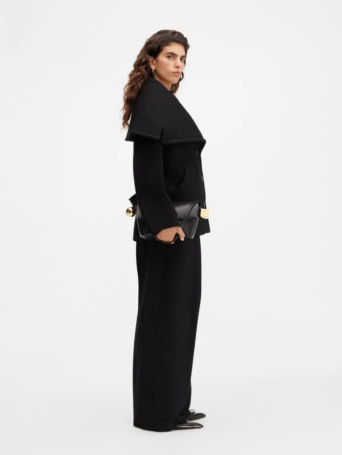Women Coats and Jackets JACQUEMUS The Caruso Peacoat Black Women Coats and Jackets JACQUEMUS The Caruso Peacoat Black