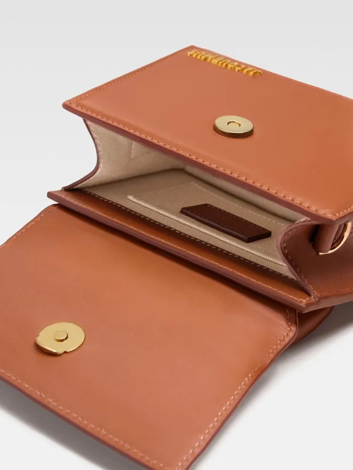 Women Crossbody and Handbags JACQUEMUS The Medium Chiquito Light Brown