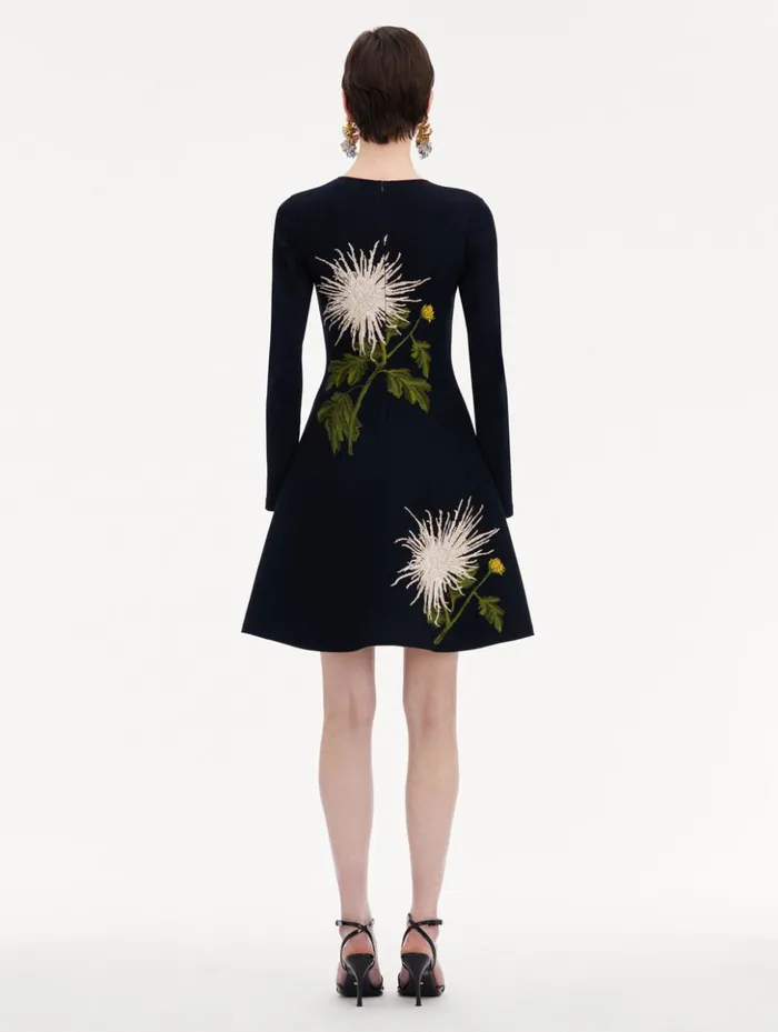 Women Dresses Oscar De La Renta Chrysanthemum Jacquard Long Sleeve Dress White Navy Women Dresses Oscar De La Renta Chrysanthemum Jacquard Long Sleeve Dress White Navy