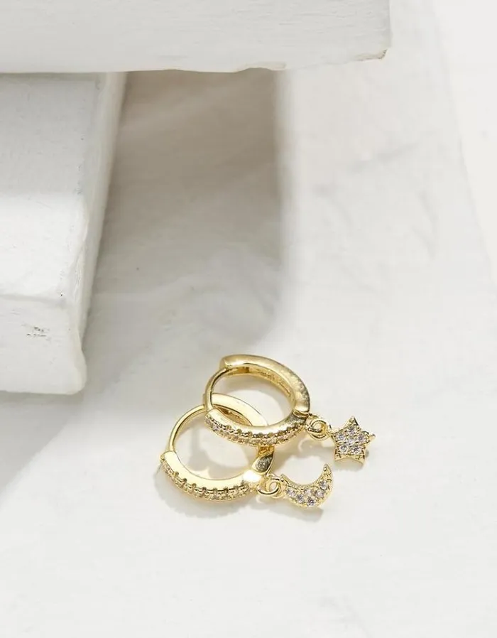 Women FatFace Jewelry Star Moon Huggy Hoops Gold
