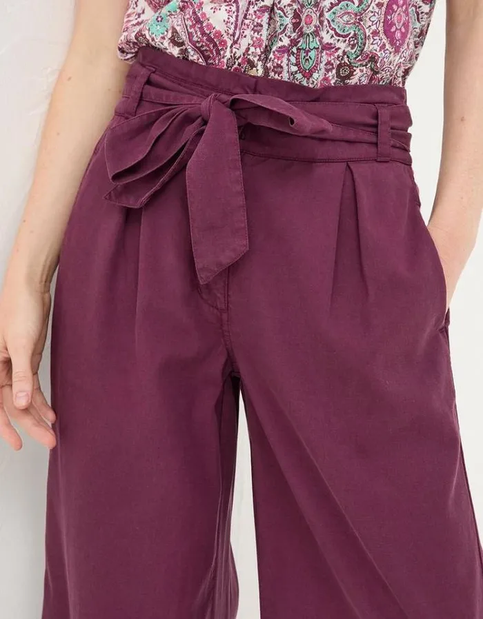 Women FatFace Pants and Leggings Mina Crop Pants Plum