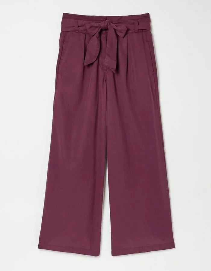 Women FatFace Pants and Leggings Mina Crop Pants Plum