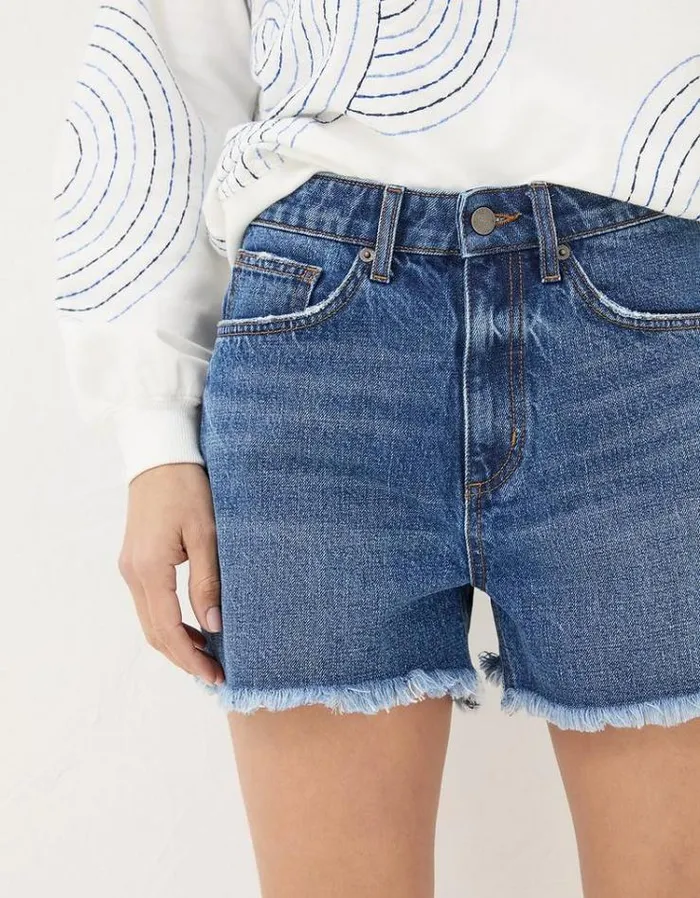 Women FatFace Vacation Shop Holywell Denim Cut Off Shorts Vintage Blue