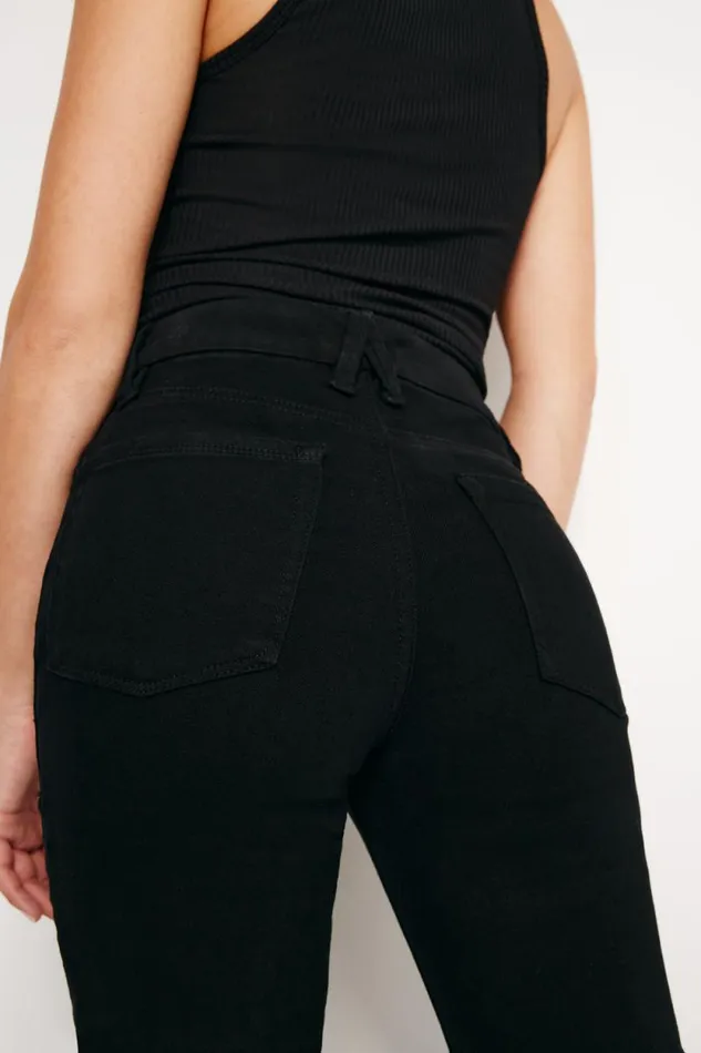 Women GOOD AMERICAN Jeans GOOD PETITEFLARE Black001