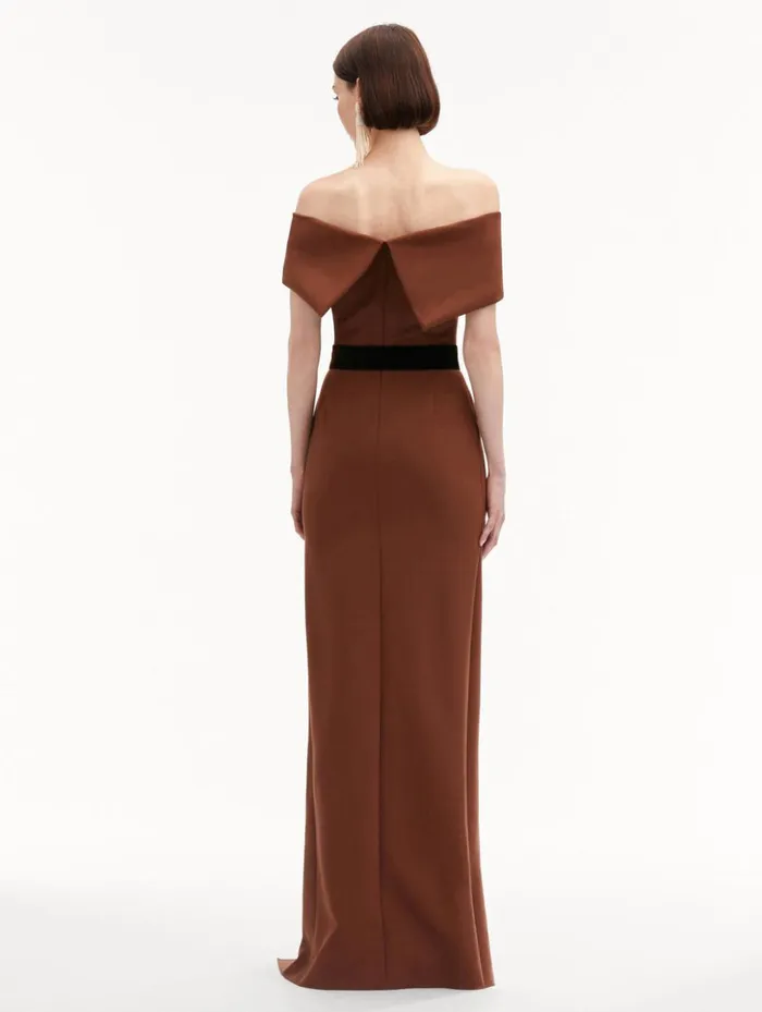 Women Gowns and Caftans Oscar De La Renta RibbonDetailed Off Shoulder Gown Cocoa Women Gowns and Caftans Oscar De La Renta RibbonDetailed Off Shoulder Gown Cocoa