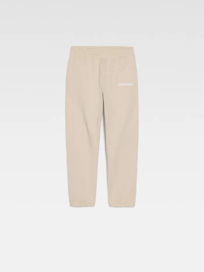 WomenMen Sweatshirts and Joggings JACQUEMUS The Jacquemus Track Pants Light Beige WomenMen Sweatshirts and Joggings JACQUEMUS The Jacquemus Track Pants Light Beige
