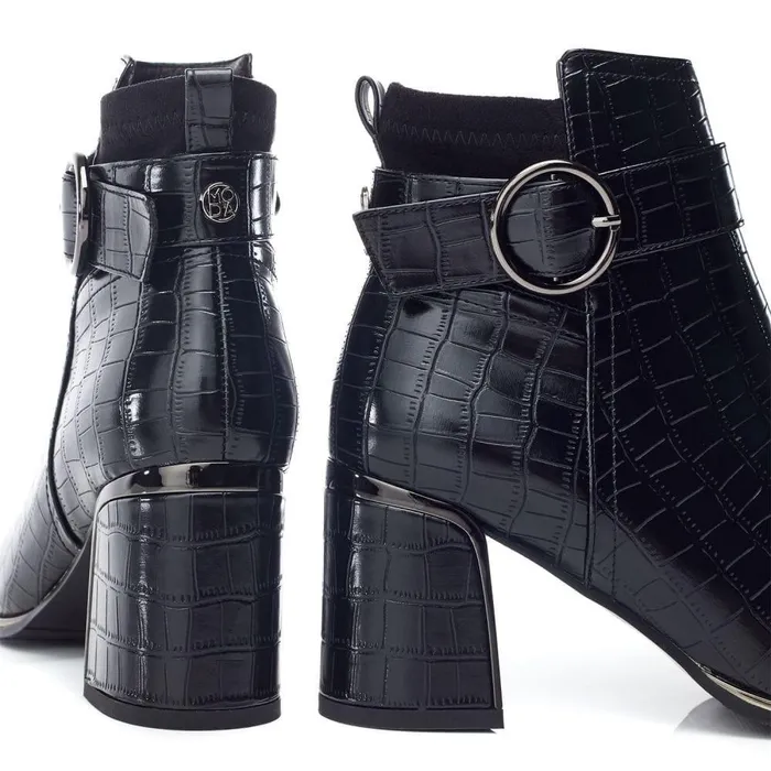 Women Moda In Pelle Black Boots Paeden Black Porvair