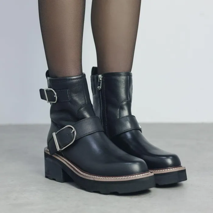 Women Moda In Pelle Heeled And Wedge Boots Barbel Black Leather