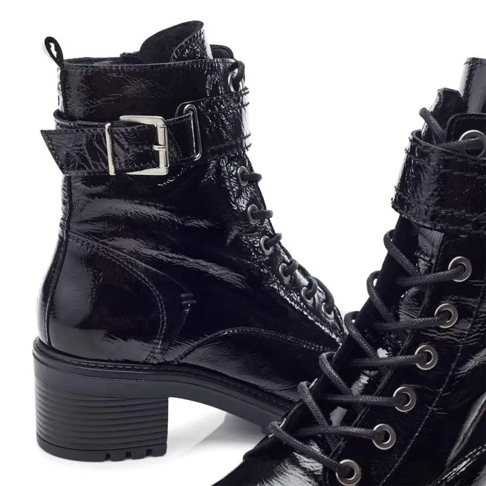 Women Moda In Pelle Heeled And Wedge Boots Beyza Black Patent Leather