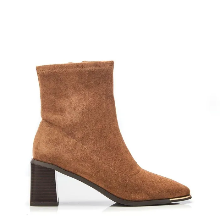Women Moda In Pelle Heeled And Wedge Boots Loni Tan Alcantara