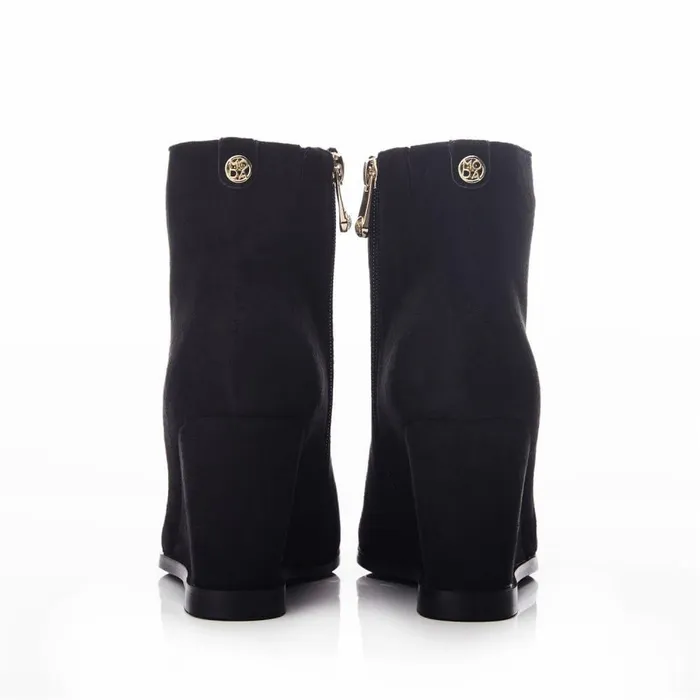 Women Moda In Pelle Heeled And Wedge Boots Nammie Black Alcantara