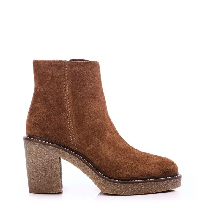 Women Moda In Pelle Heeled And Wedge Boots Shoon Sh Casero Tan Suede