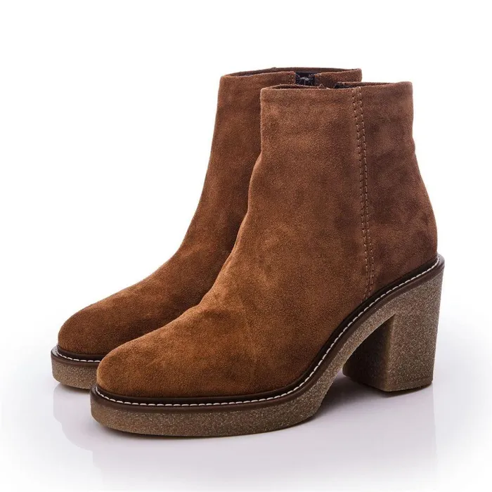 Women Moda In Pelle Heeled And Wedge Boots Shoon Sh Casero Tan Suede