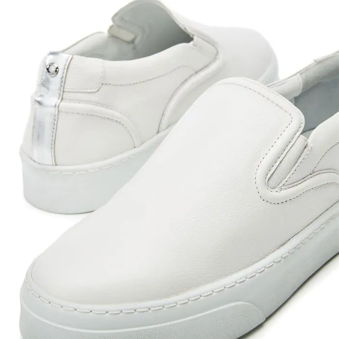 Women Moda In Pelle SlipOn Trainers Adreenia White Leather