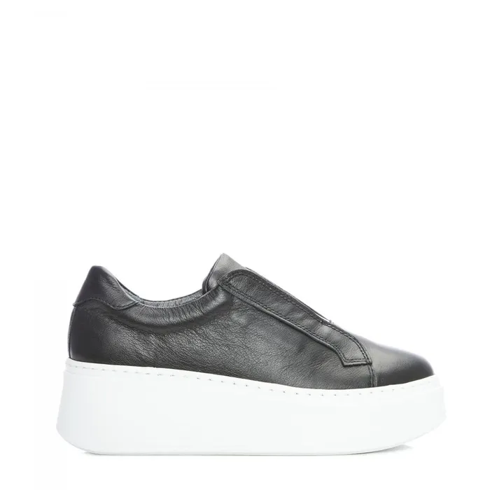 Women Moda In Pelle SlipOn Trainers Bsoleful B Axell Black Leather