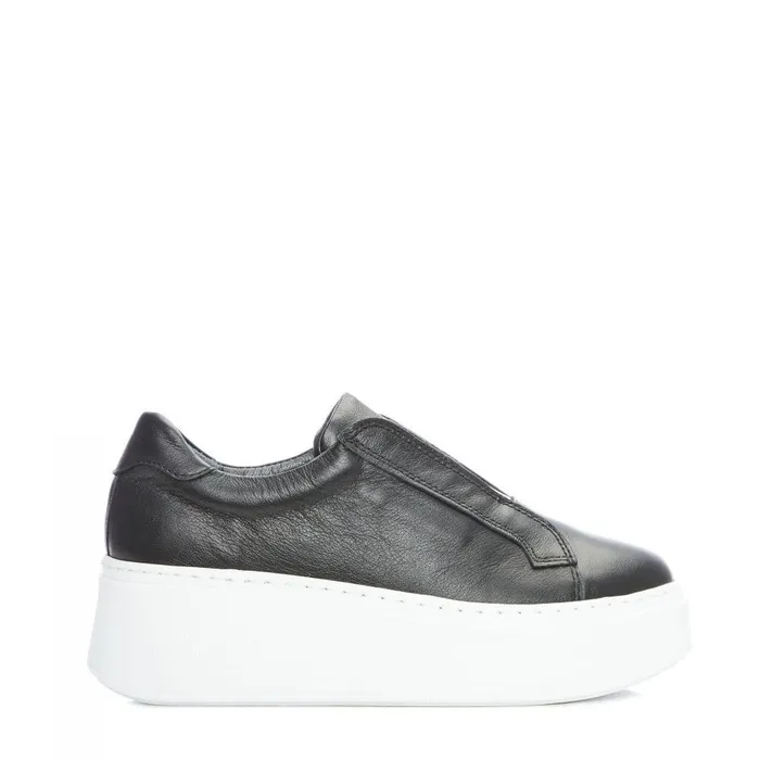 Women Moda In Pelle SlipOn Trainers Bsoleful B Axell Black Leather