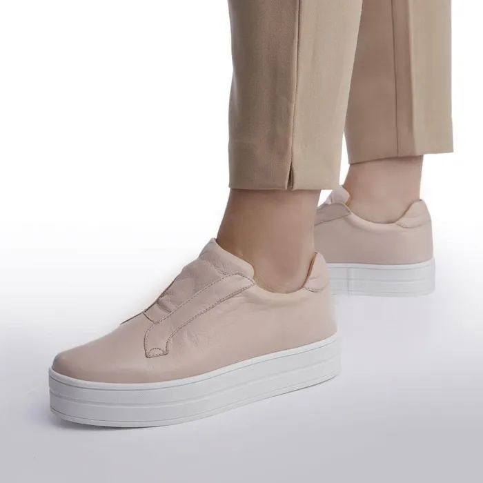 Women Moda In Pelle SlipOn Trainers Bsoleful BBath Nude Leather
