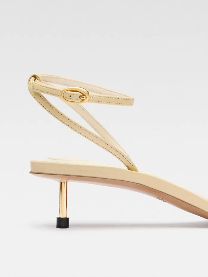 Women Shoes JACQUEMUS The Low Regalo Sandals Ivory Women Shoes JACQUEMUS The Low Regalo Sandals Ivory