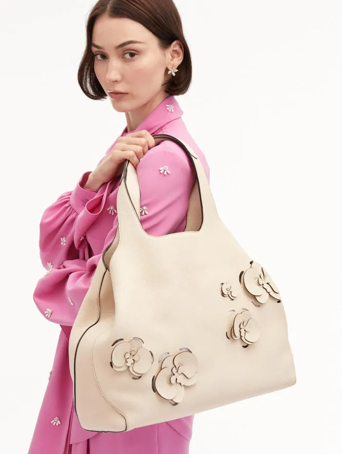 Women Signature Handbags Oscar De La Renta The LaserCut Orchid Topaz Ivory Women Signature Handbags Oscar De La Renta The LaserCut Orchid Topaz Ivory