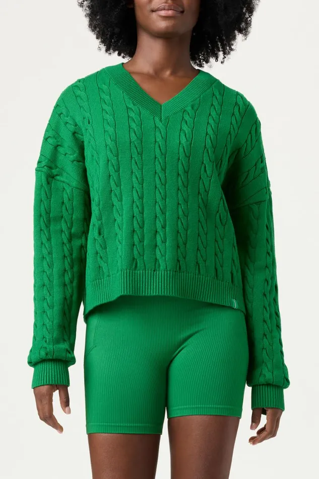 Women Tops and TShirts Fila Baseline Chunky VNeck Sweater 300 Amazon