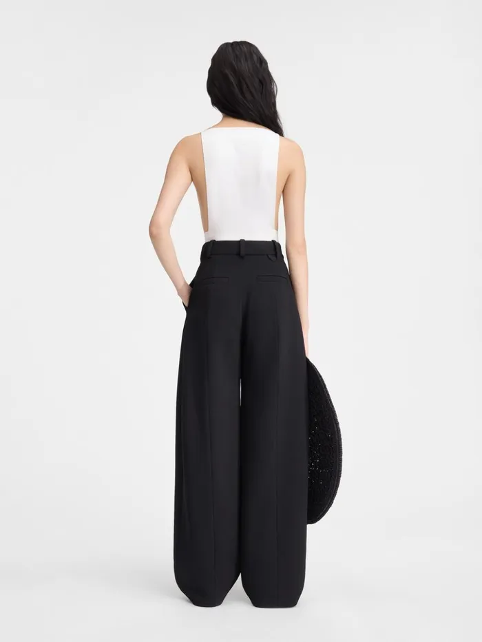 Women Trousers and Shorts JACQUEMUS The Paseo Pants Black Women Trousers and Shorts JACQUEMUS The Paseo Pants Black